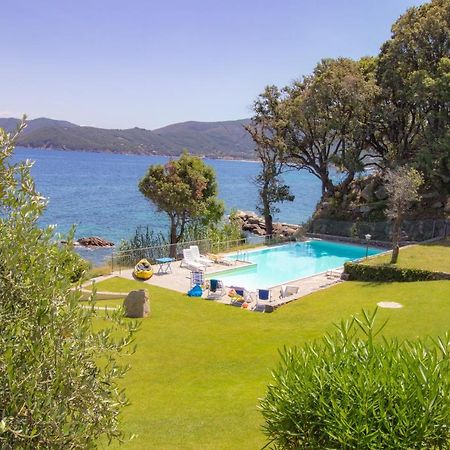 Villa Le Sprizze A Bordo Del Mare - Goelba Marciana Marina  Eksteriør bilde