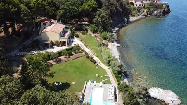 Villa Le Sprizze A Bordo Del Mare - Goelba Marciana Marina  Eksteriør bilde