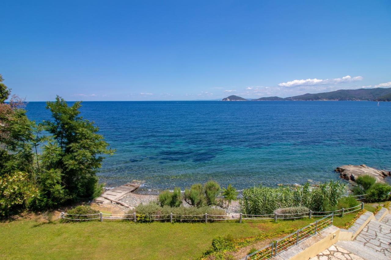 Villa Le Sprizze A Bordo Del Mare - Goelba Marciana Marina  Eksteriør bilde