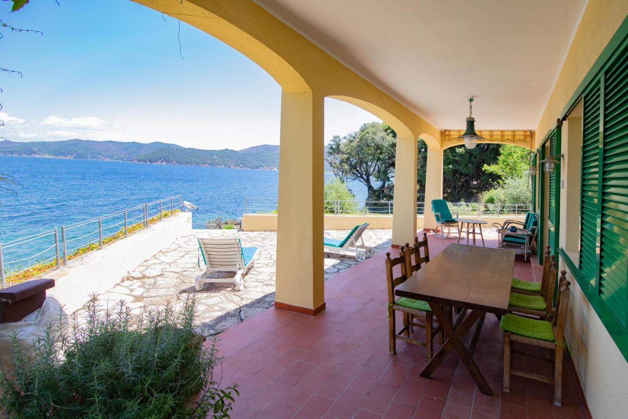 Villa Le Sprizze A Bordo Del Mare - Goelba Marciana Marina  Eksteriør bilde