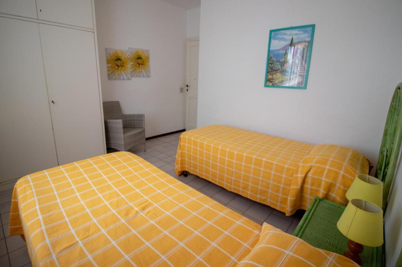 Villa Le Sprizze A Bordo Del Mare - Goelba Marciana Marina  Eksteriør bilde