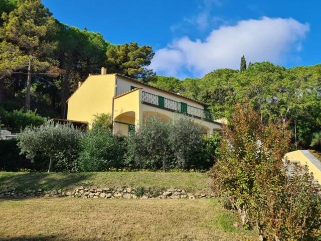 Villa Le Sprizze A Bordo Del Mare - Goelba Marciana Marina  Eksteriør bilde
