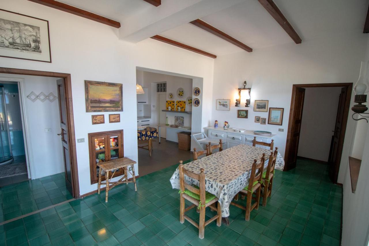 Villa Le Sprizze A Bordo Del Mare - Goelba Marciana Marina  Eksteriør bilde