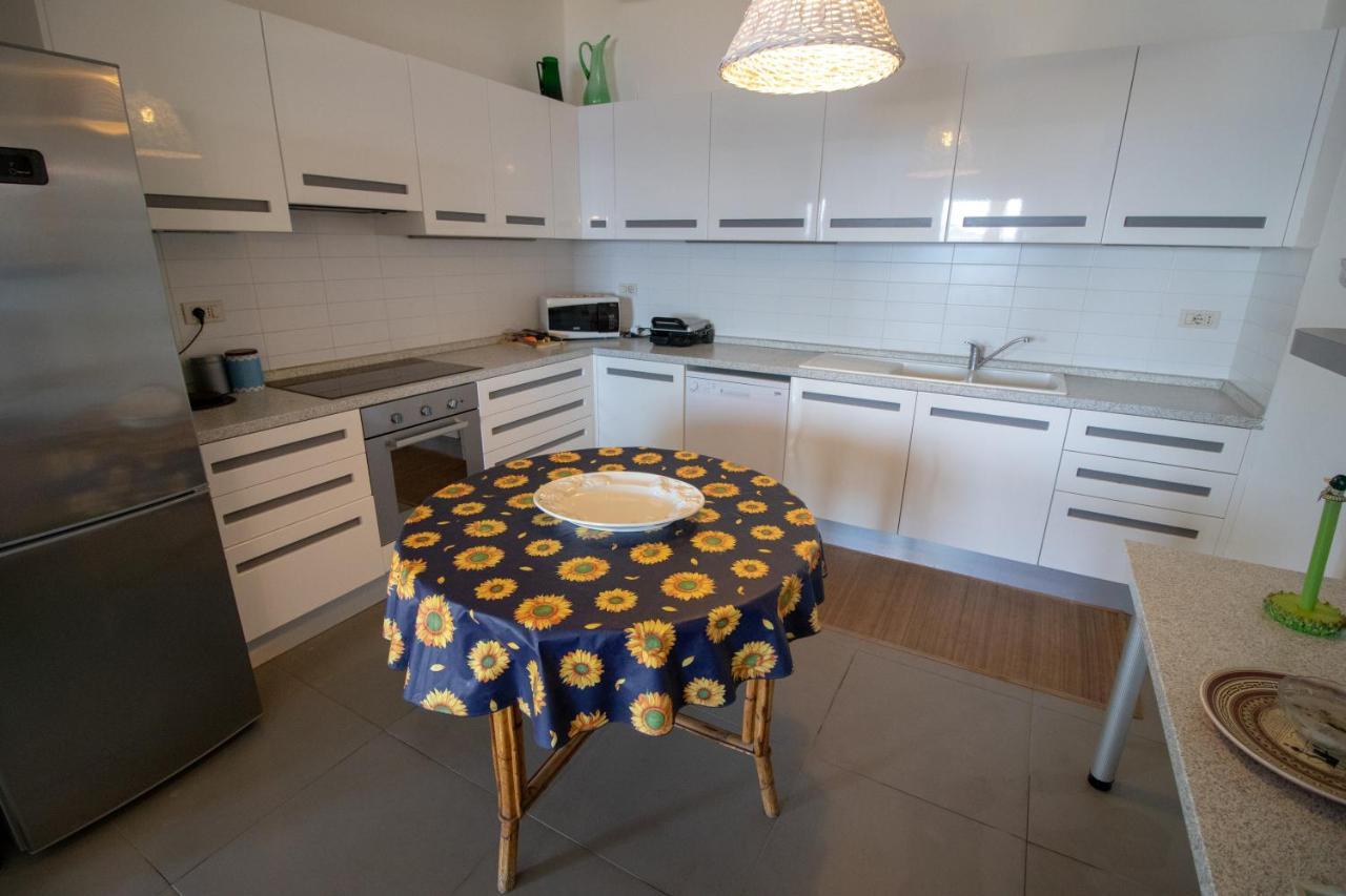Villa Le Sprizze A Bordo Del Mare - Goelba Marciana Marina  Eksteriør bilde