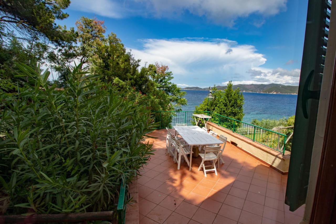 Villa Le Sprizze A Bordo Del Mare - Goelba Marciana Marina  Eksteriør bilde